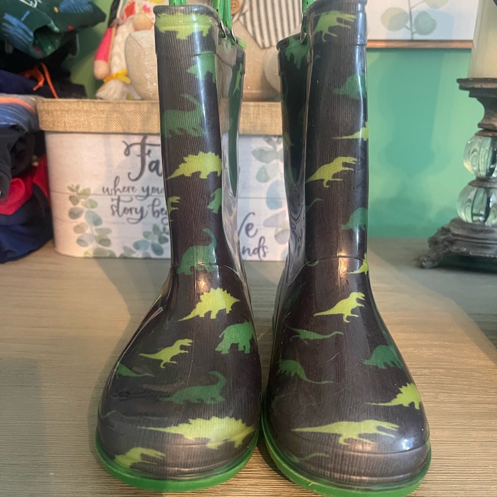 Kids Dinosaur Rain Boots - Green and Black